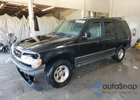 1998 Ford Explorer from USA, damaged, VIN 1FMZU34E1WUA63589